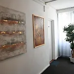 Saris Гостевой дом Прешов