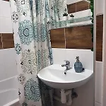 Saris Guest house