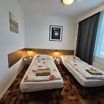 Saris Guest house 3*