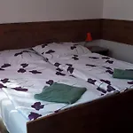 Saris Guest house