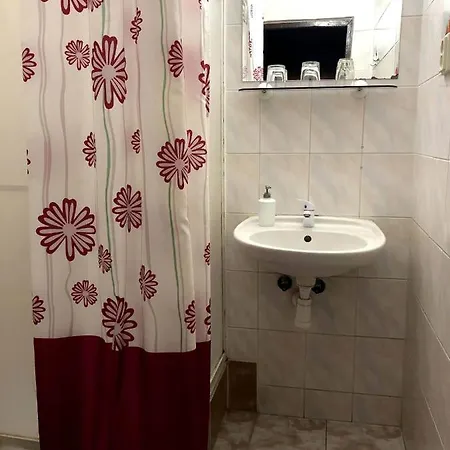 Saris 3*
