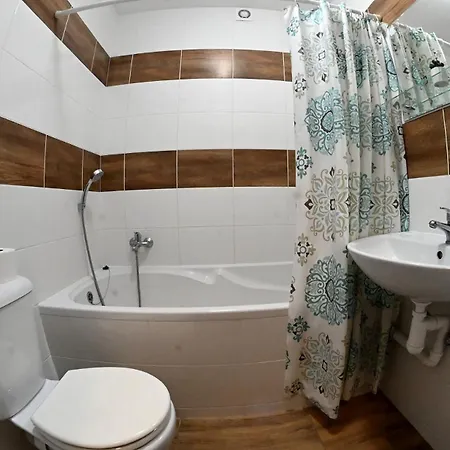 Saris Guest house