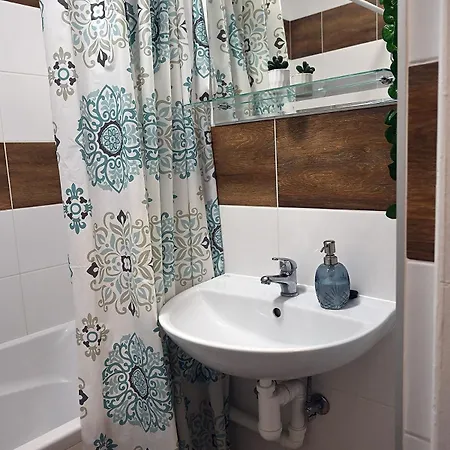 Saris Guest house
