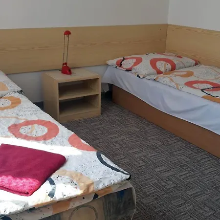 Guest house Saris *