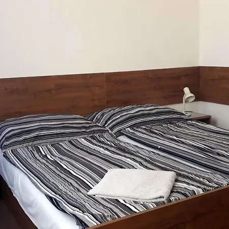 Guest house Saris
